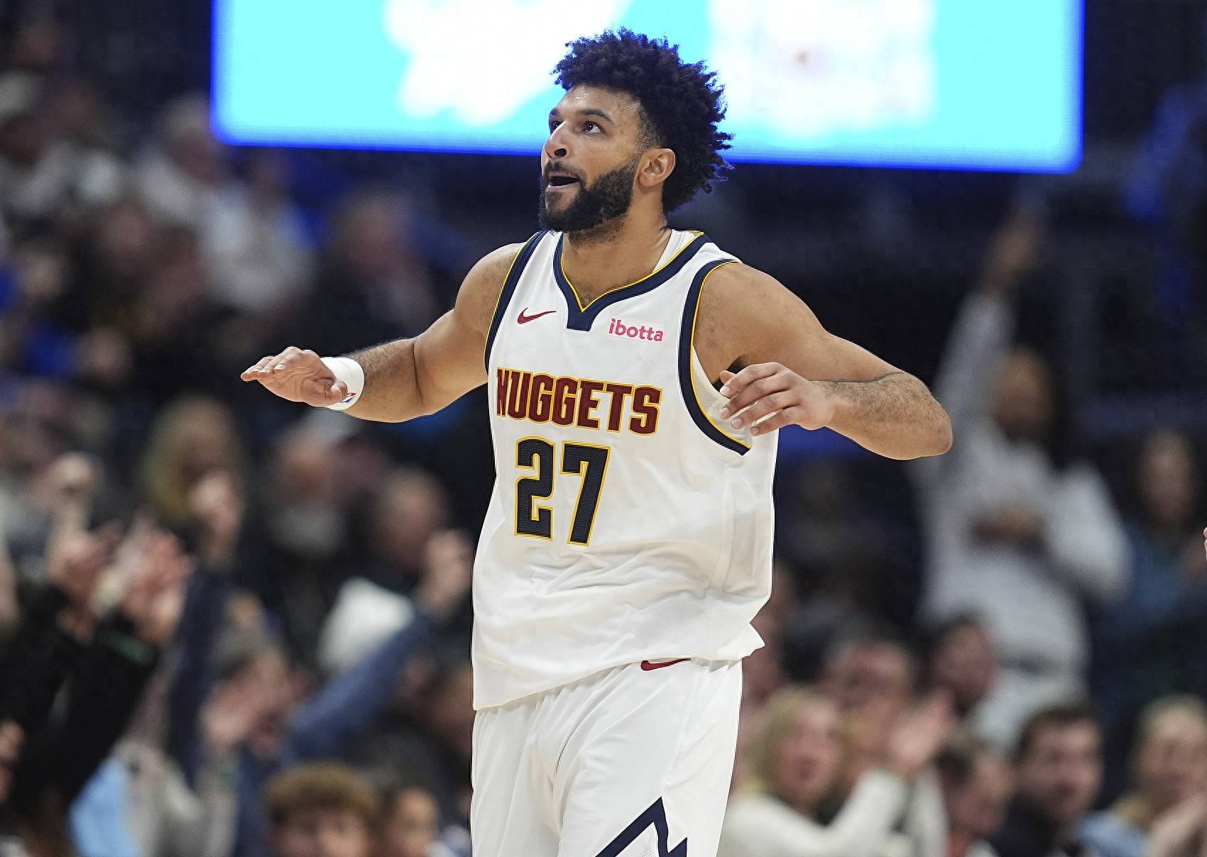 穆雷迎来三赛季高光表现，美国队球迷沸腾！的简单介绍-开云体育